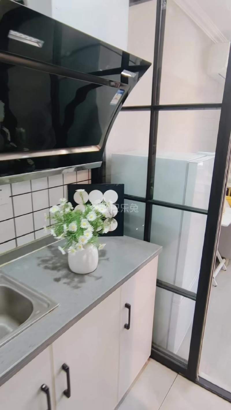 体育路257号18307132周边环境图0