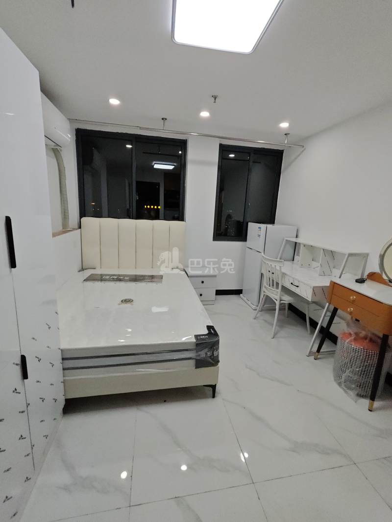 兴华小区18307625卧室图1