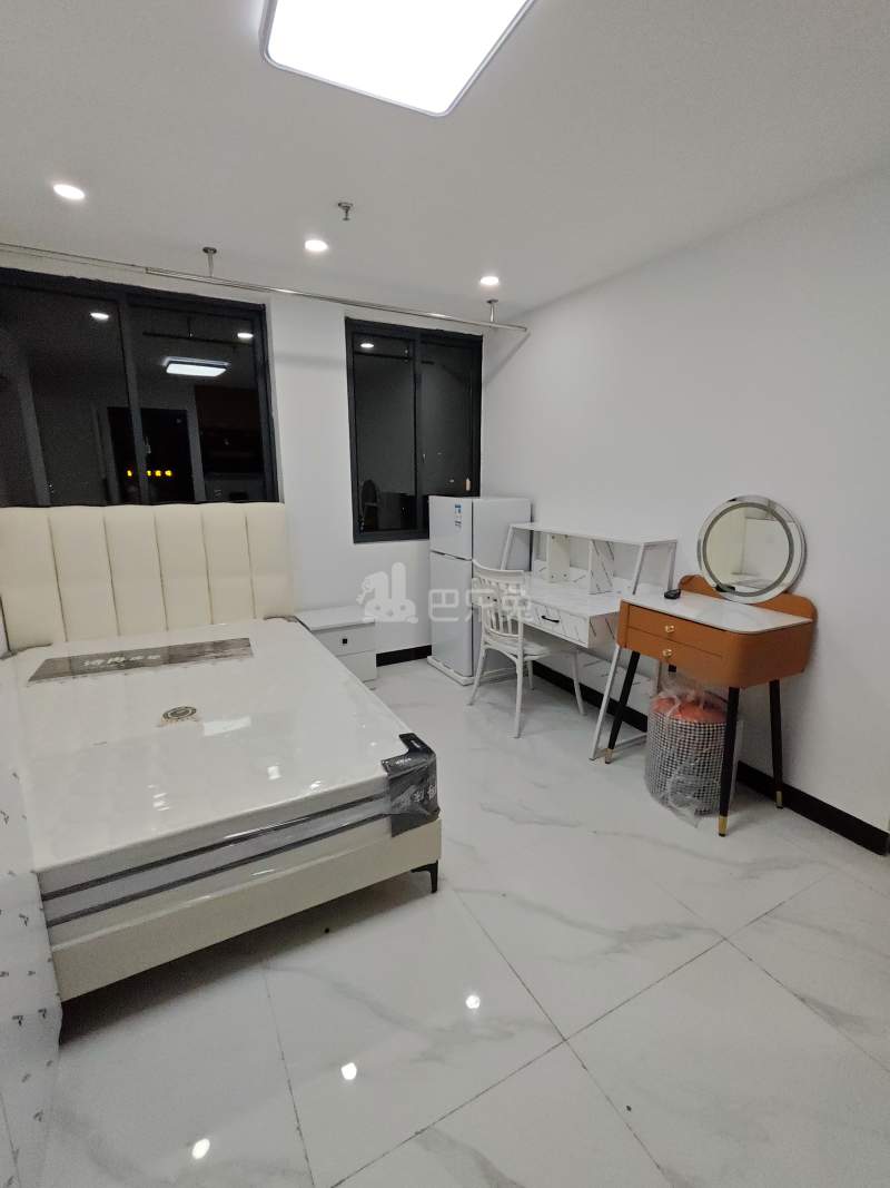 兴华小区18307625卧室图2