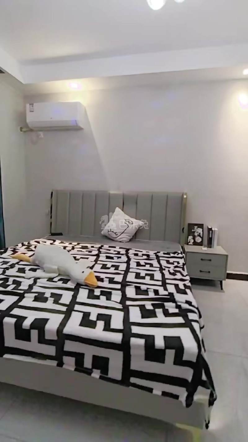 品文府18310895周边环境图0