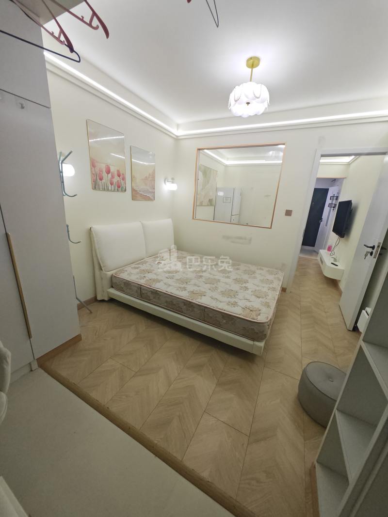 灵新小区（汶水东路510弄）18320289卧室图3