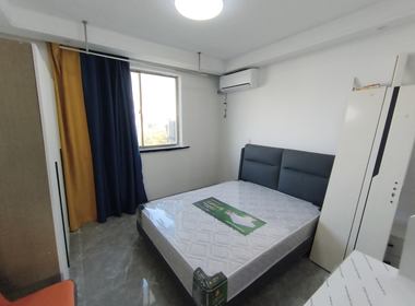 新青浦花苑一区 