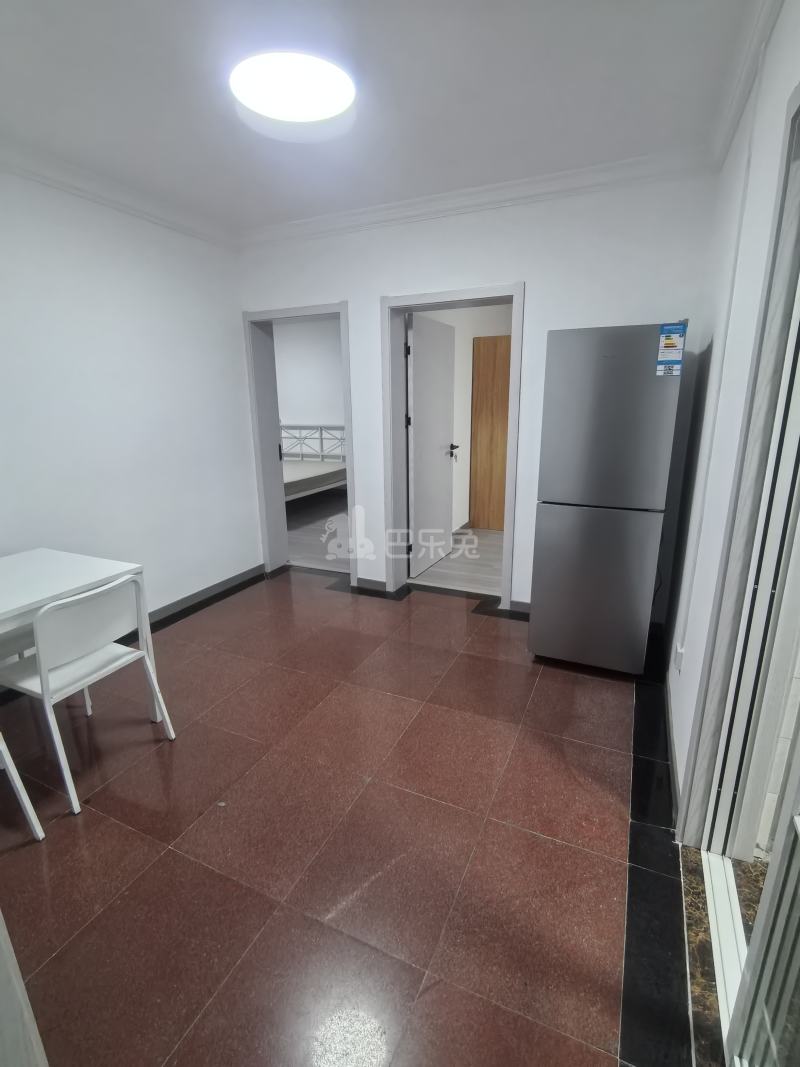 同济支路201弄小区18324353周边环境图2