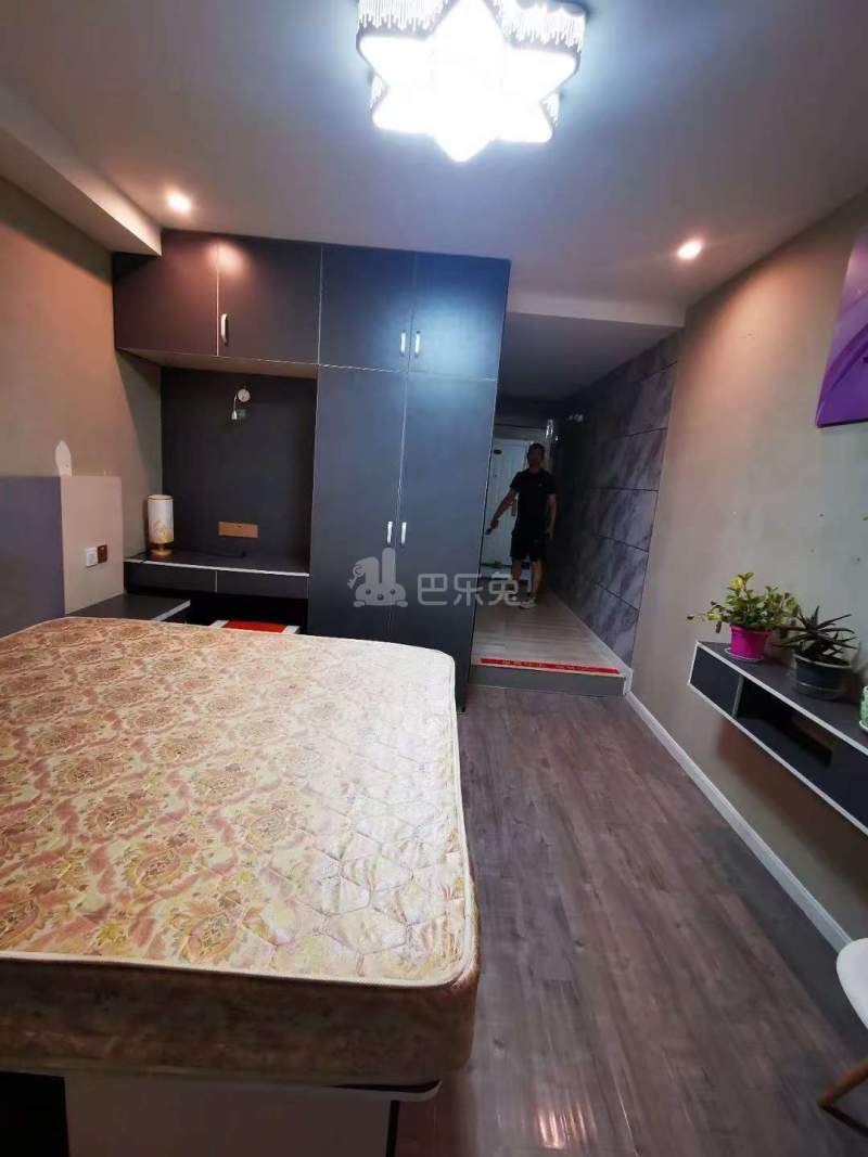 景昙路167号18325342周边环境图4