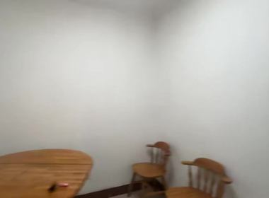 银南大厦 3室1厅1卫