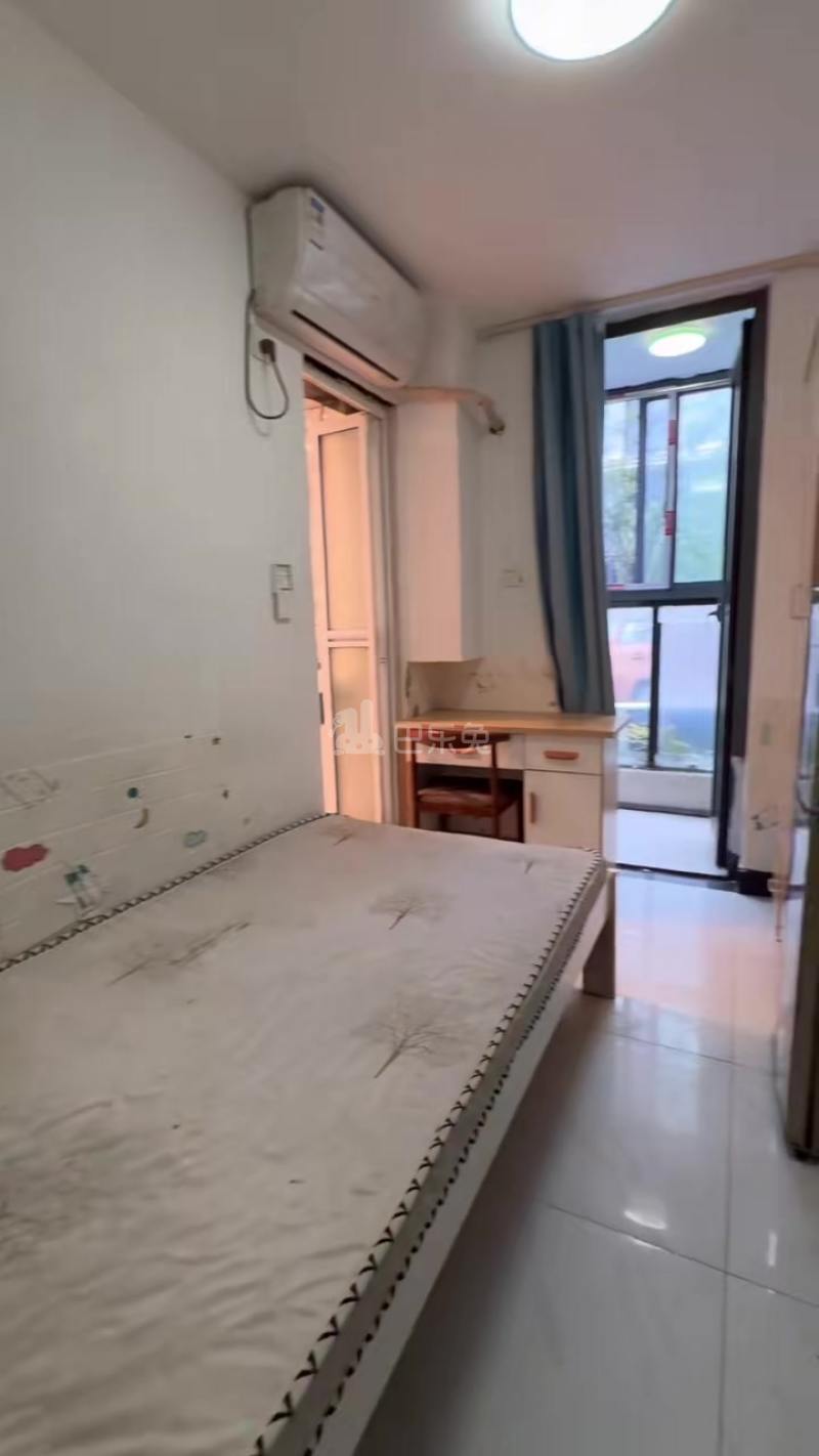 新和嘉苑18334951周边环境图0