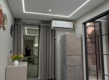 新世纪大厦 1室1厅1卫