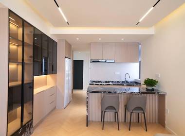 复兴中路1315弄 1室1厅0卫