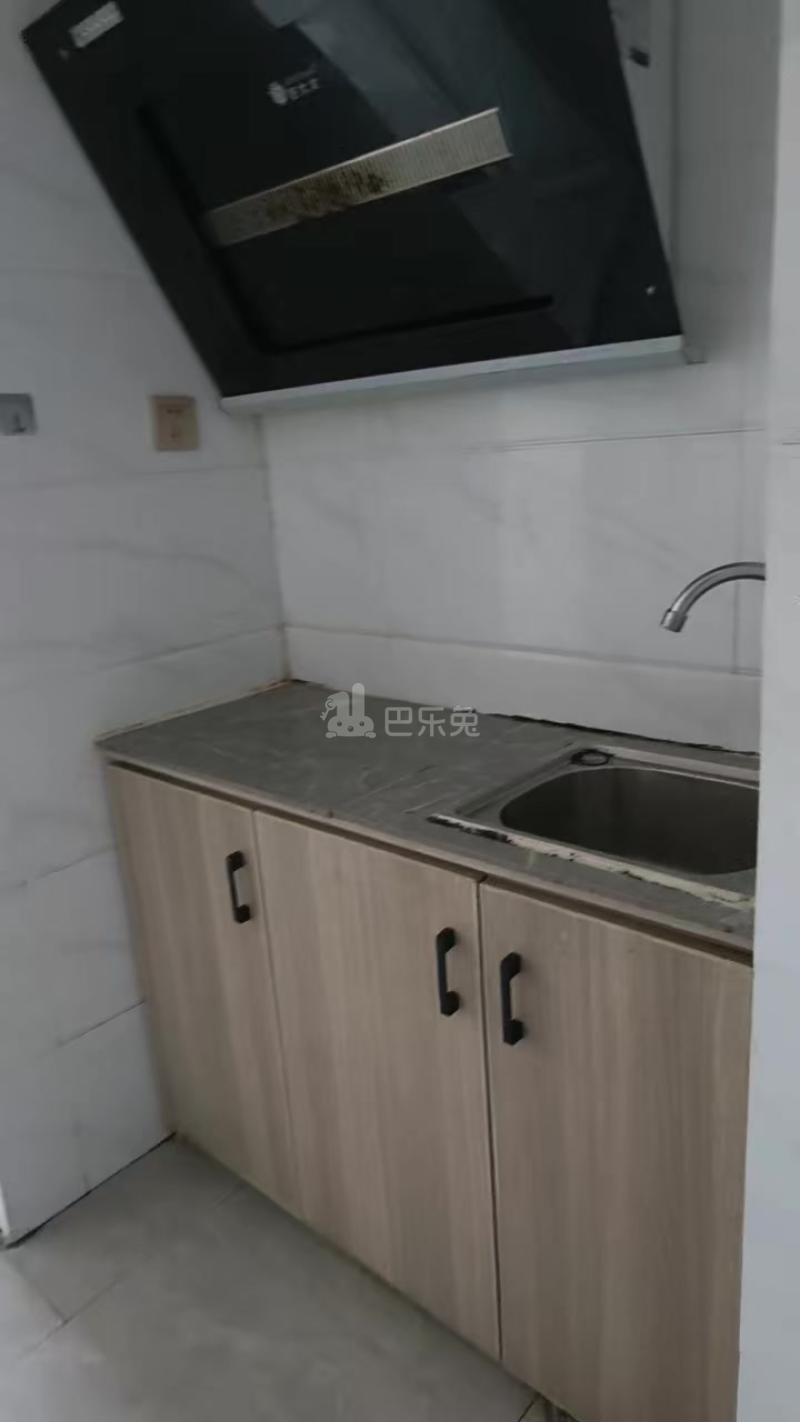 乾南嘉苑三区18343677周边环境图0