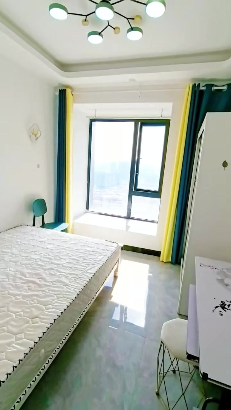 上亿彩虹郡（逸虹雅苑）18348362周边环境图0