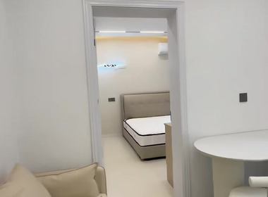 左邻右舍 1室1厅1卫