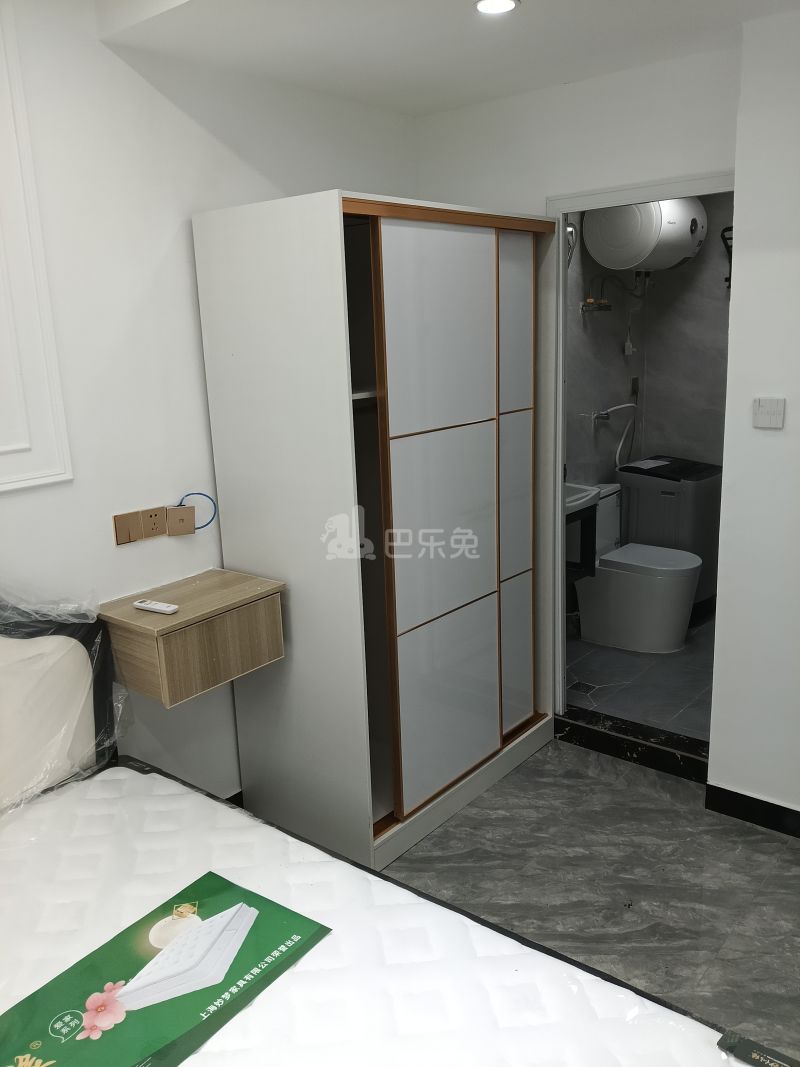 泗泾新苑西区18353119卧室图2