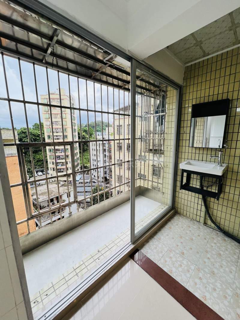 上岭排新村18355093周边环境图4