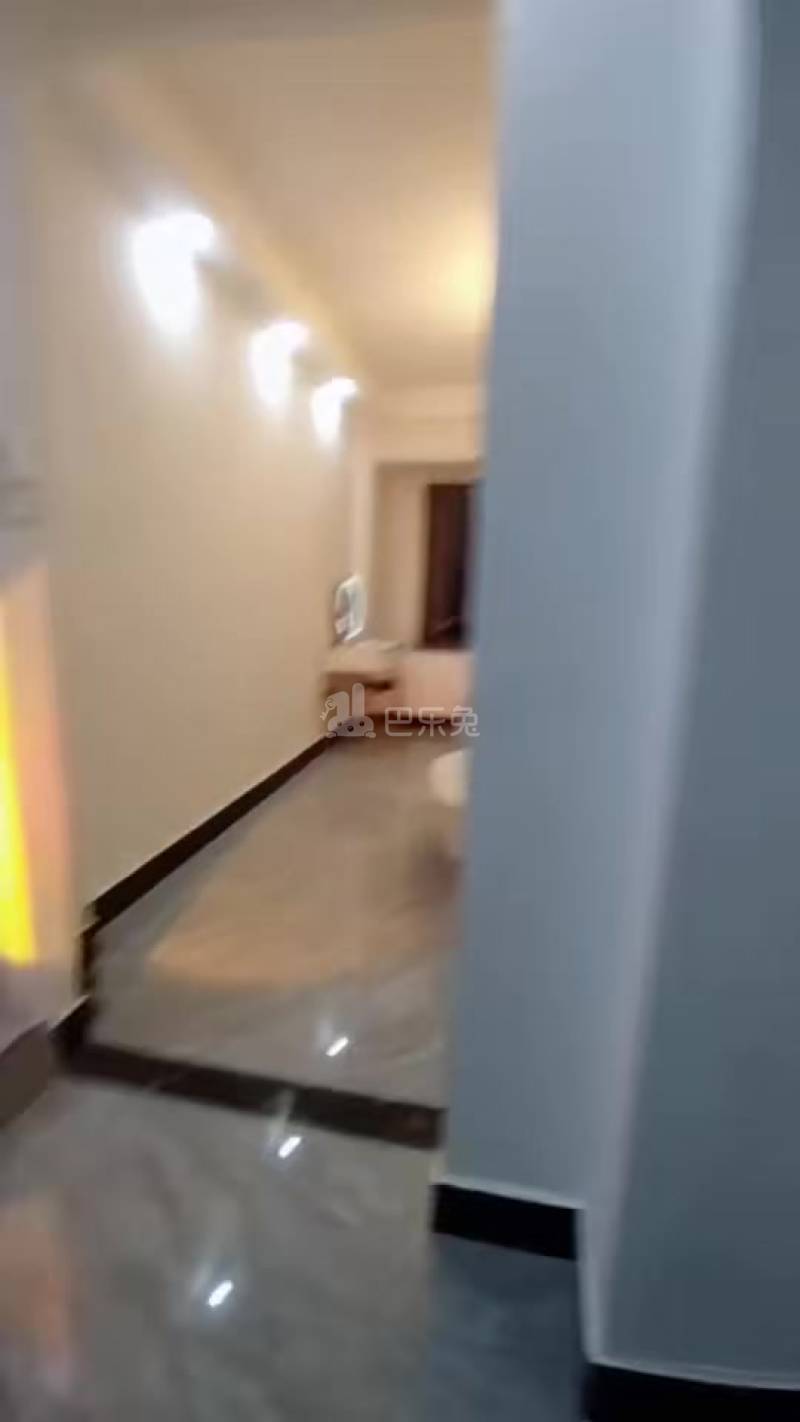 罗兰春天18355135周边环境图0