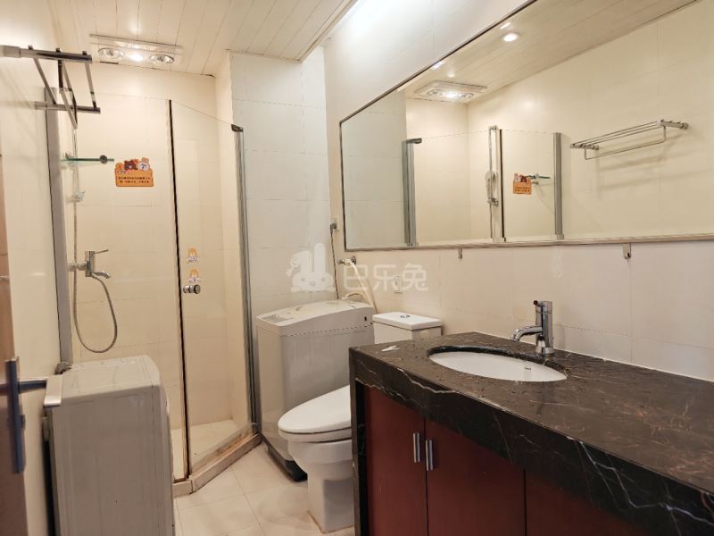 东方金座18358628周边环境图5