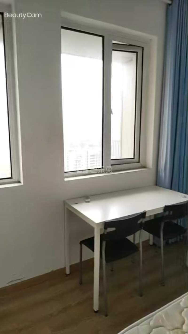 铂金名筑18358697周边环境图0