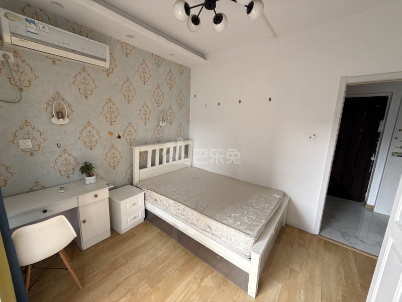 和家欣苑B区18362583卧室图5