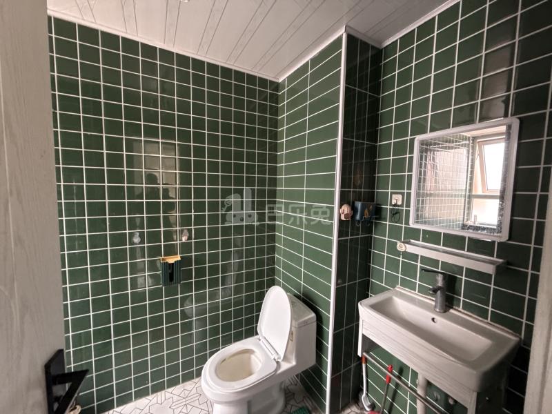 和家欣苑B区18362583卫生间图10