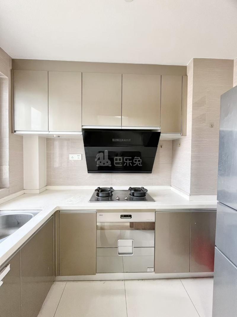 瑜翠公寓18362616周边环境图4