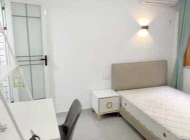 山水人家美林泉 