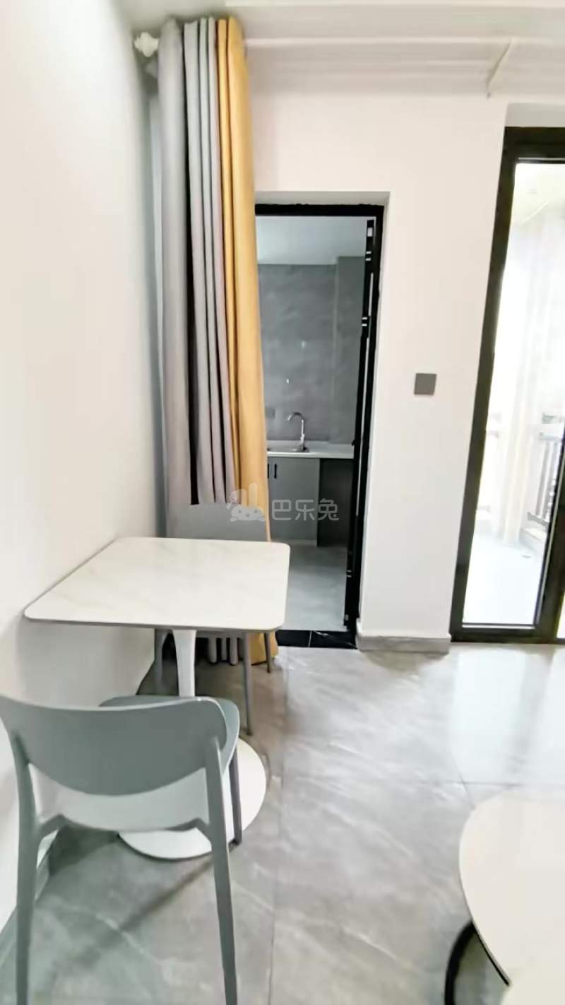 新南湖绿苑18363208周边环境图0