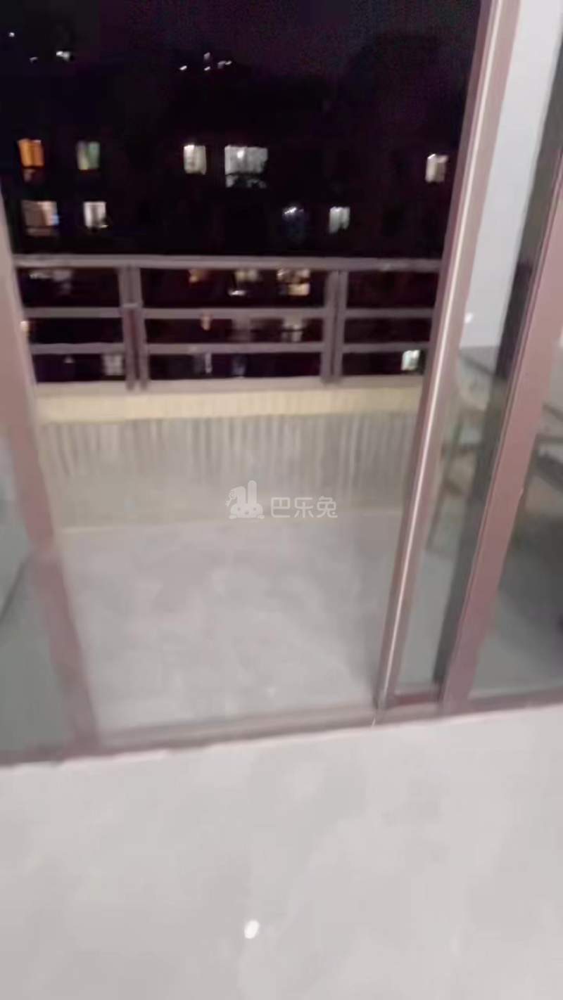 香榭里花园18364775周边环境图0