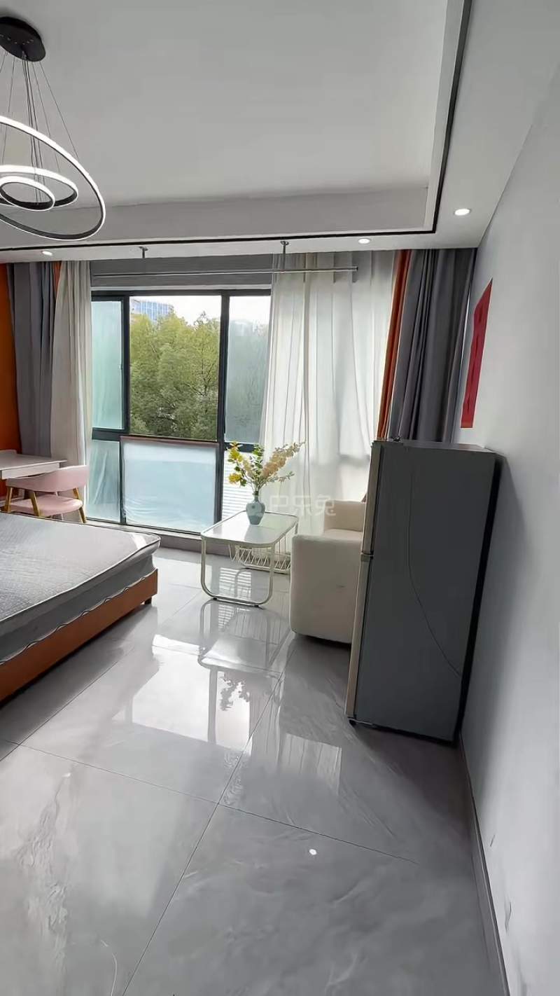 缤纷北苑18369411周边环境图0