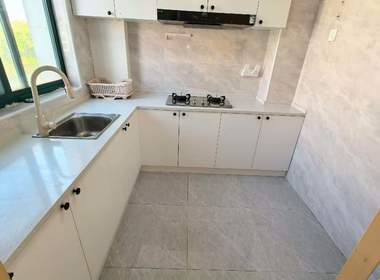 新泾家苑 3室2厅1卫