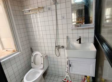 襄阳南路100弄小区 