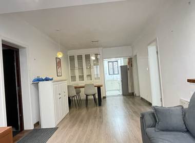 长乐路401弄小区 2室2厅1卫