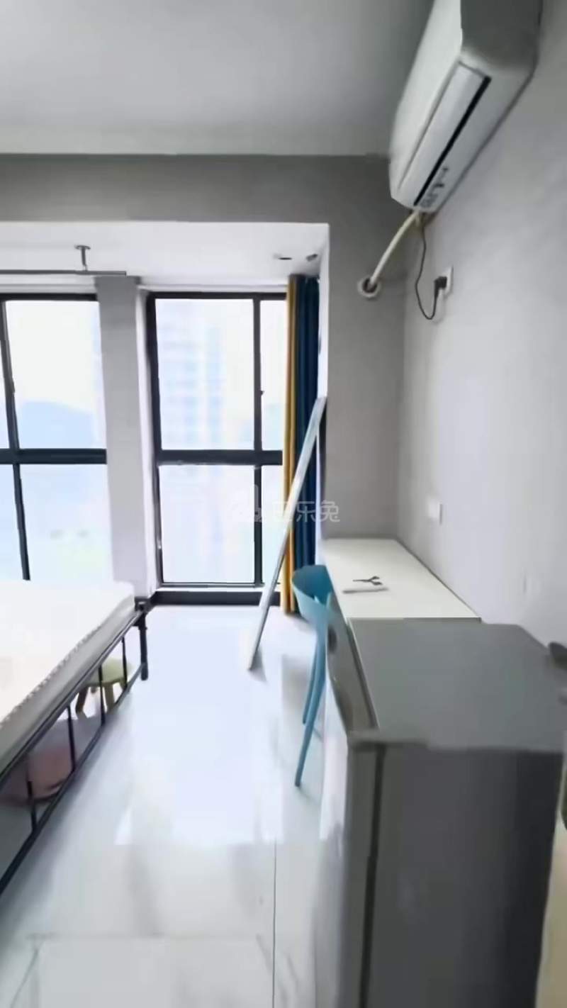 山秀景苑18373929周边环境图0