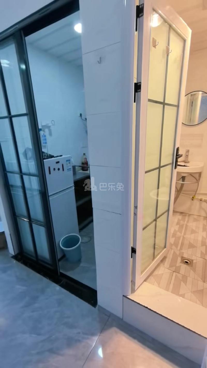 凤凰城18374871周边环境图0