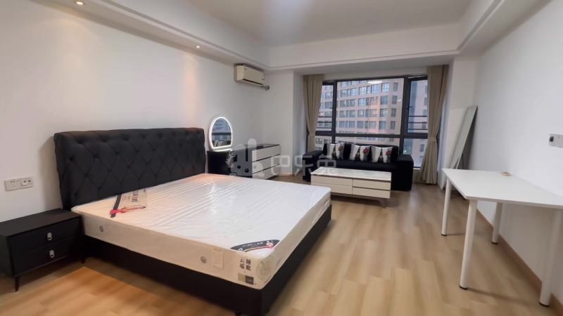 同人广场18375338周边环境图0