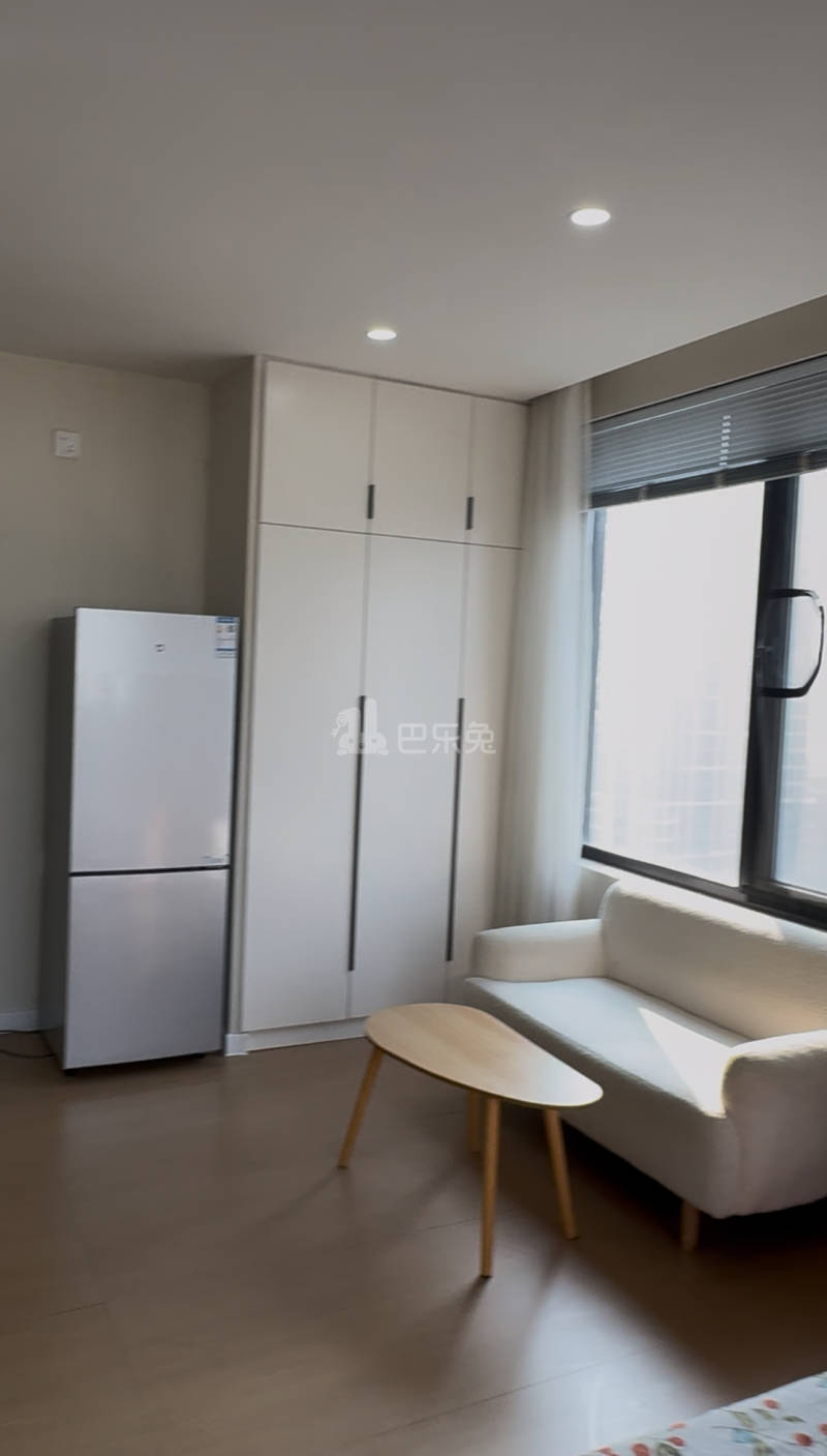 臻到豪庭18378054客厅图2