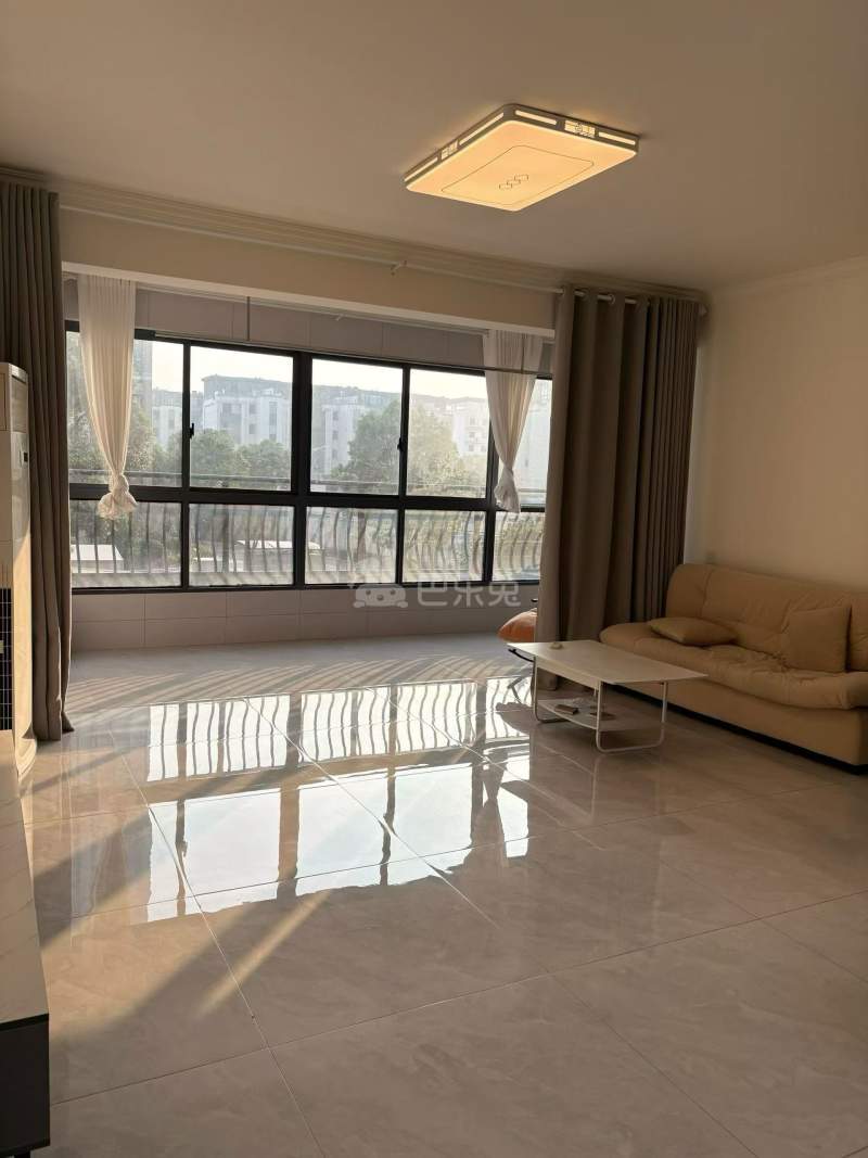 国风云樾花园18380356周边环境图1