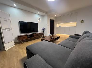 马赛花园 2室2厅2卫