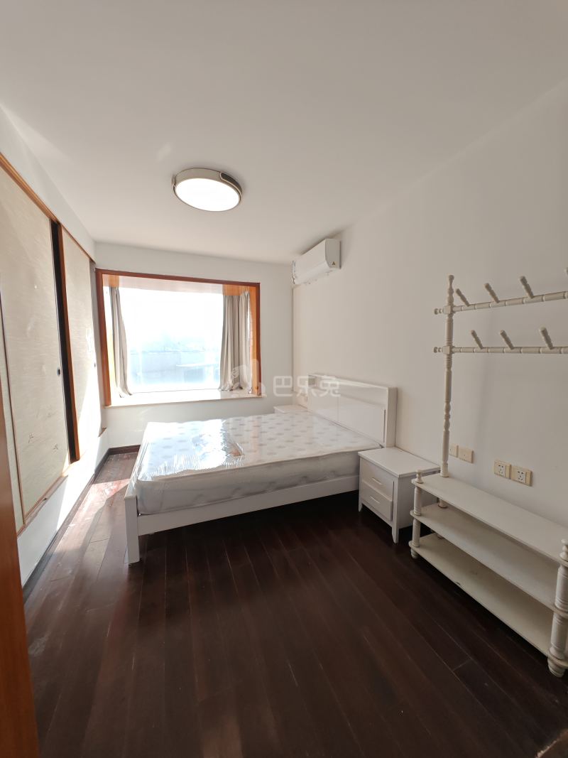 怡福苑18382759卧室图0