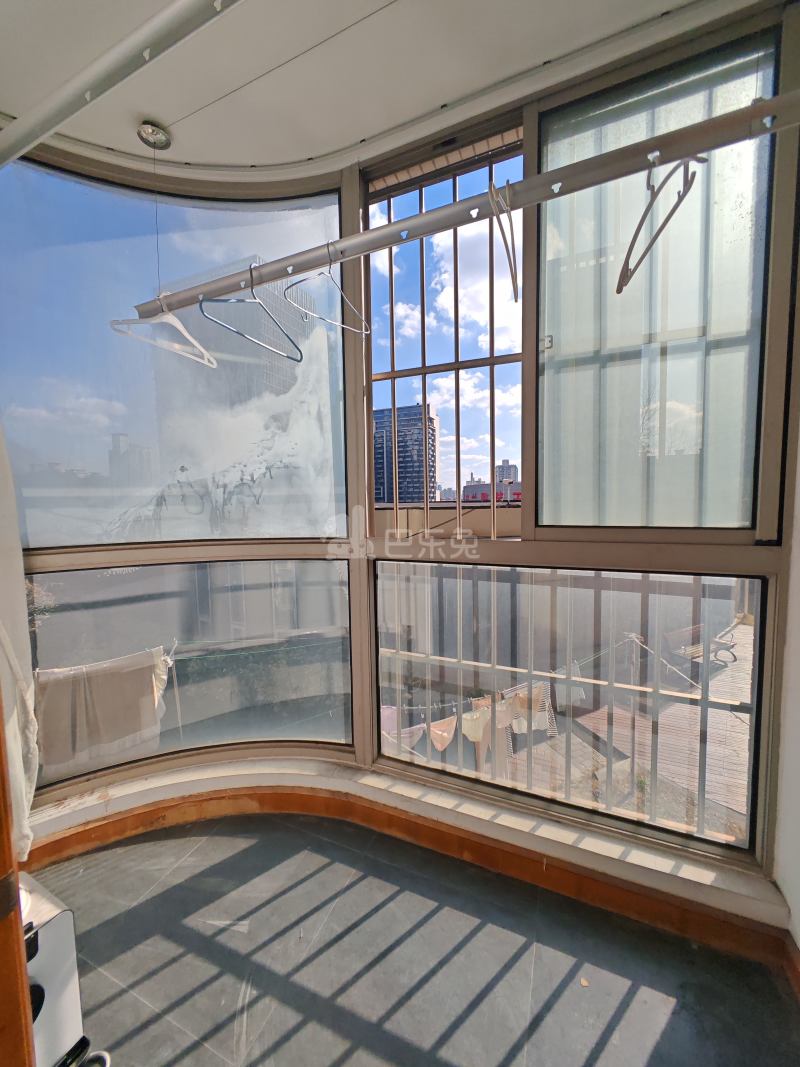 怡福苑18382761卧室窗户图21