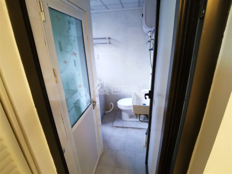 龙湖滟澜山二期澜轩18389556周边环境图4