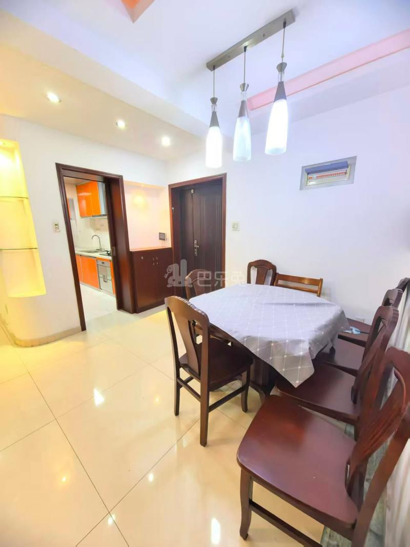 圣苑小区18390669周边环境图2