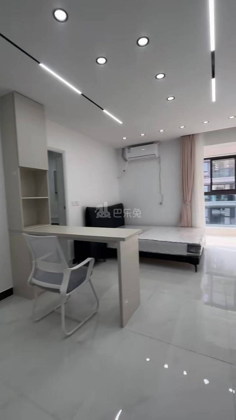 宁牧鸿瑞府南区18391529周边环境图0