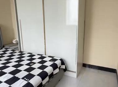 济仁华庭 1室1厅0卫