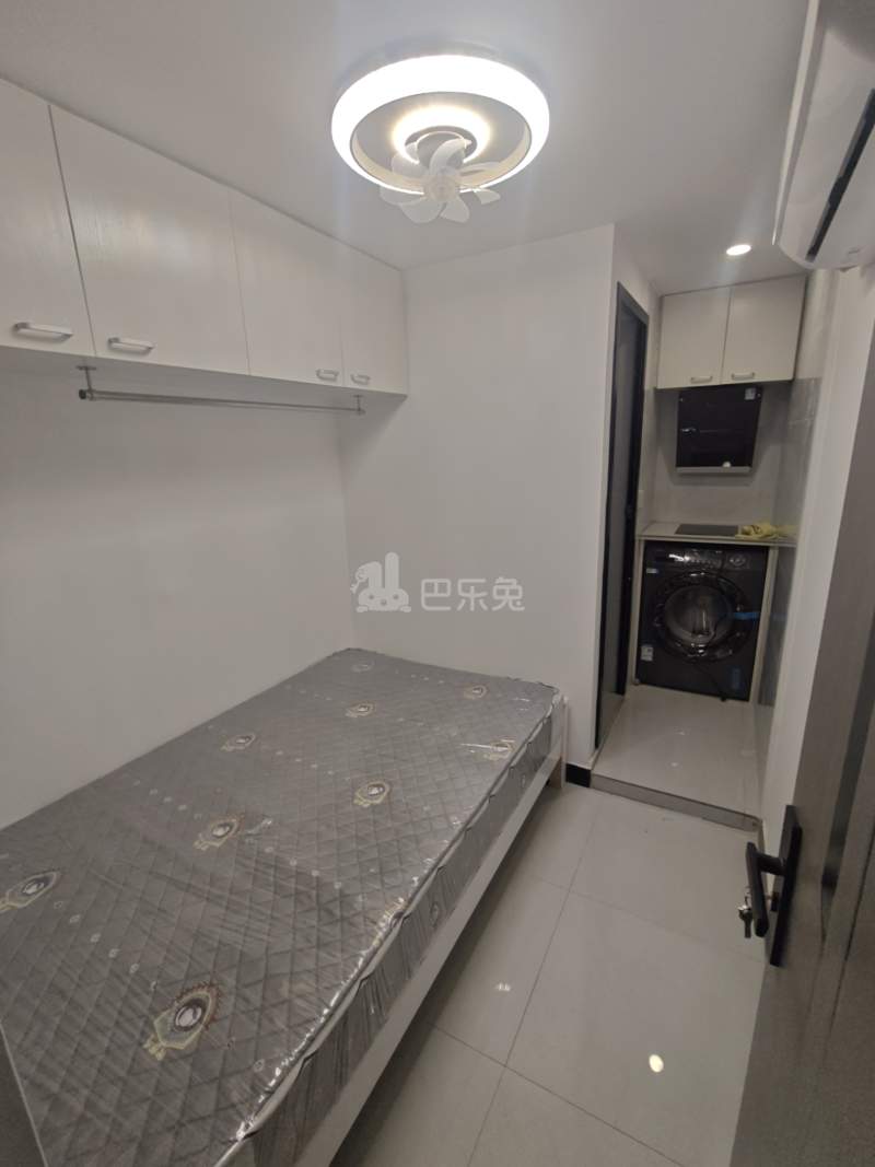 兴华小区18396093卧室图2