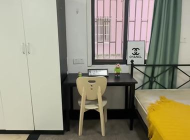 杨园三村（新龙路203弄） 