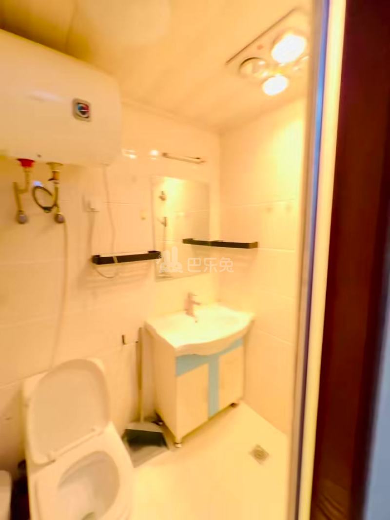 庆隆苑三区18398460周边环境图0