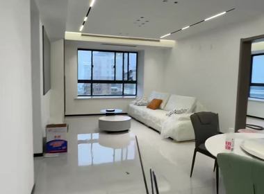 绿地南桥新苑1期 3室2厅2卫