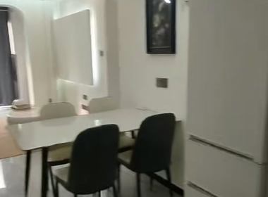 御临云府 1室2厅1卫