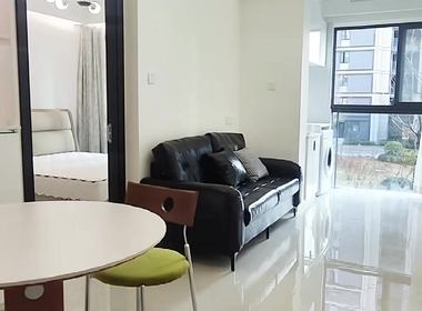 璟佳映月轩 1室1厅0卫