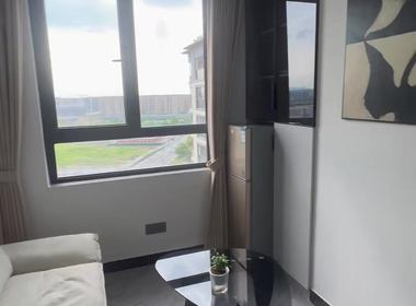 谊秀名府 1室1厅0卫