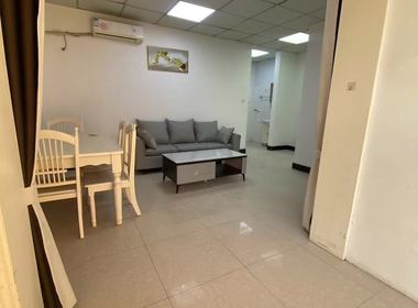 鸣欣苑小区 1室0厅1卫